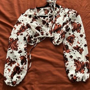 COW PRINT CROSSOVER CROP